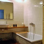 Center Baixa - 3 Bedrooms *