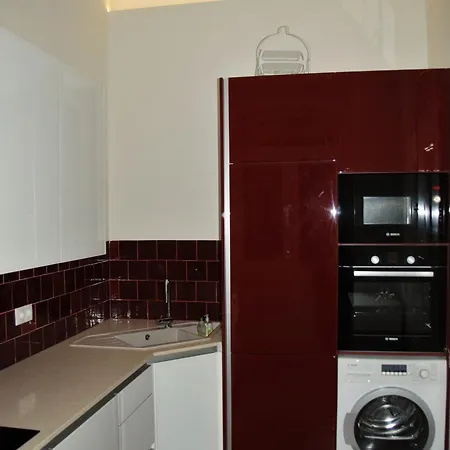 Center Baixa - 3 Bedrooms 리스본