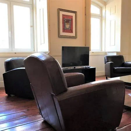 Daire Center Baixa - 3 Bedrooms *