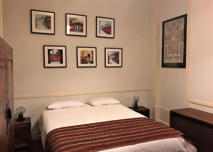 Center Baixa - 3 Bedrooms Лиссабон