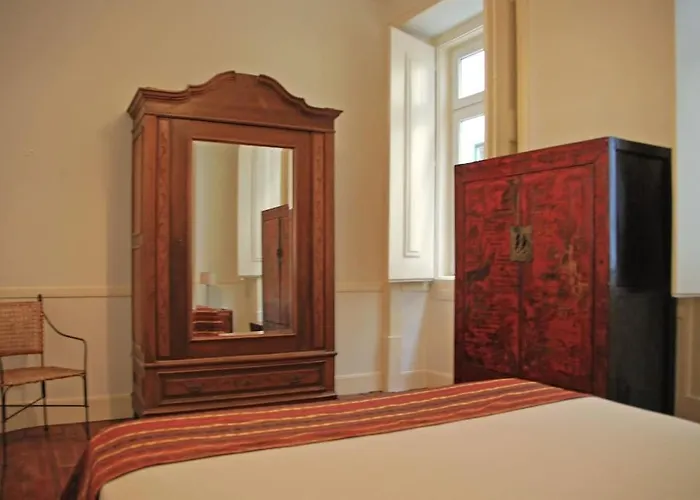 Center Baixa - 3 Bedrooms Апартаменты *